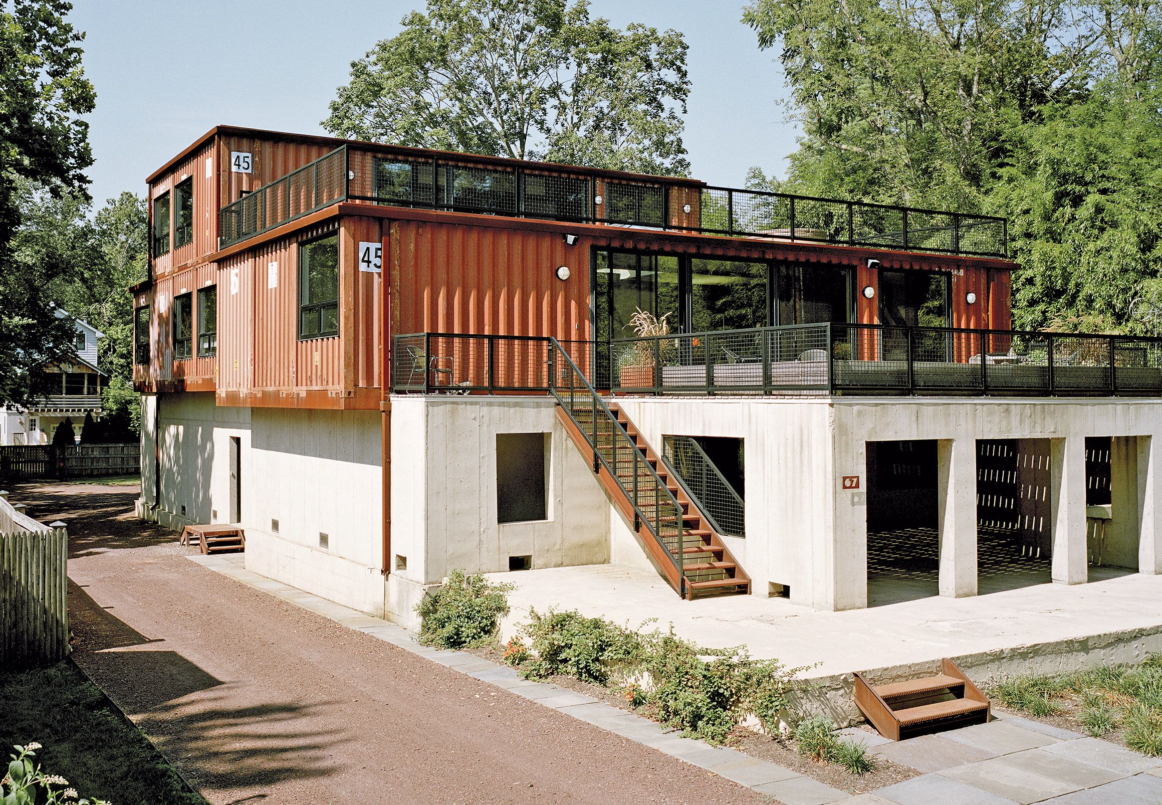 Read more about the article Shipping Containers in Pennsylvania